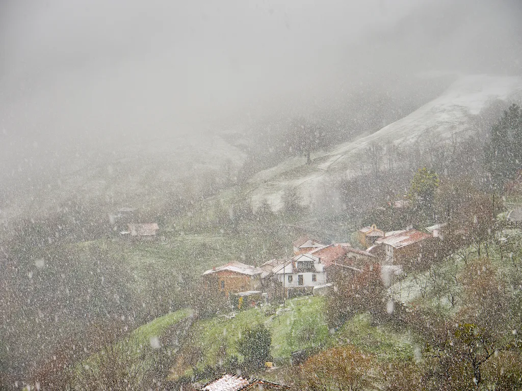 Fotografía finalista del IX Concurso de Fotografía Serondaya: Nieve en Viesca — Carlos Salvo Luengo